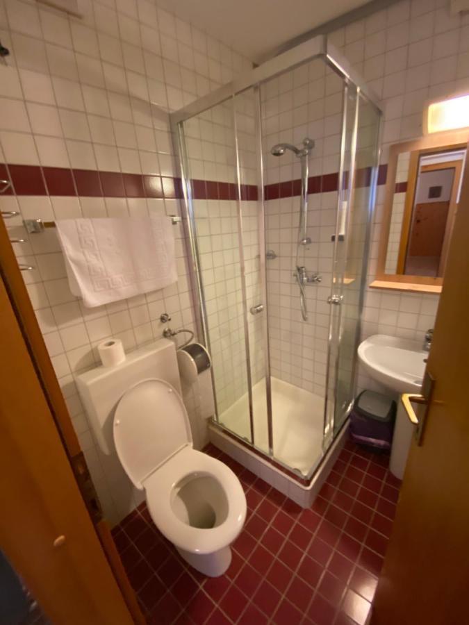 Encijan Apartments Log pod Mangartom Bagian luar foto