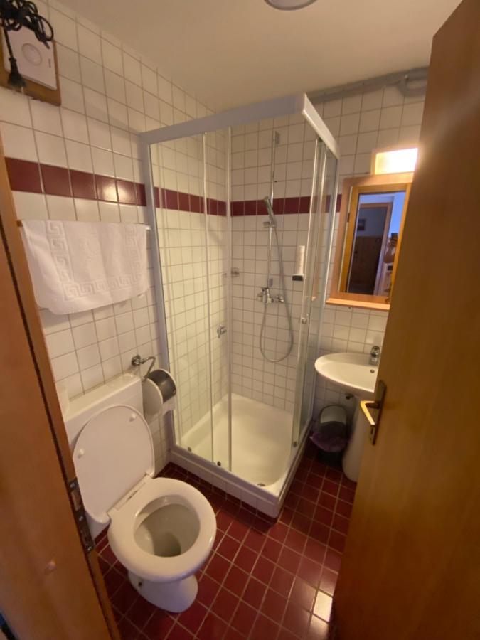 Encijan Apartments Log pod Mangartom Bagian luar foto