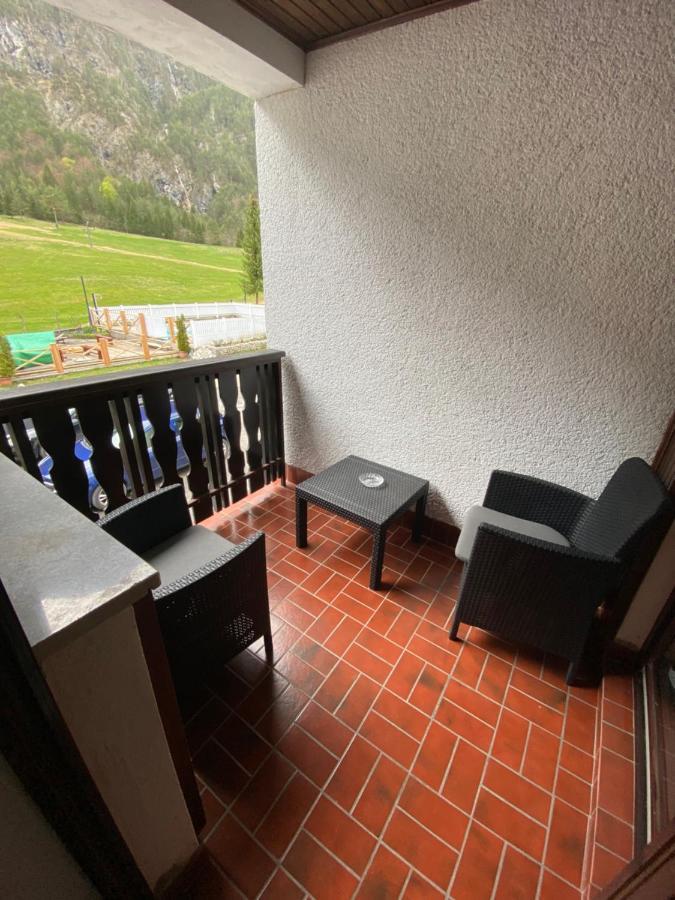 Encijan Apartments Log pod Mangartom Bagian luar foto