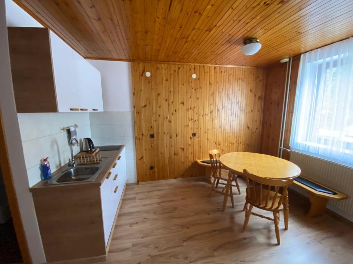 Encijan Apartments Log pod Mangartom Bagian luar foto